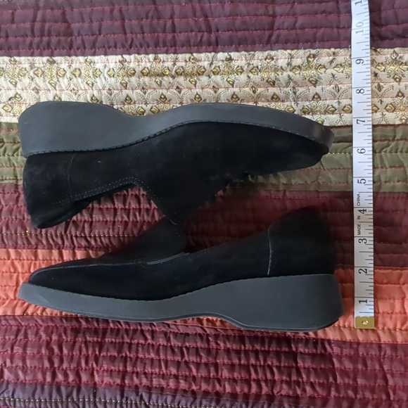 Vintage HUSH PUPPIES* black suede slip on with rubber tread and sole elastic gor - Picture 12 of 14
